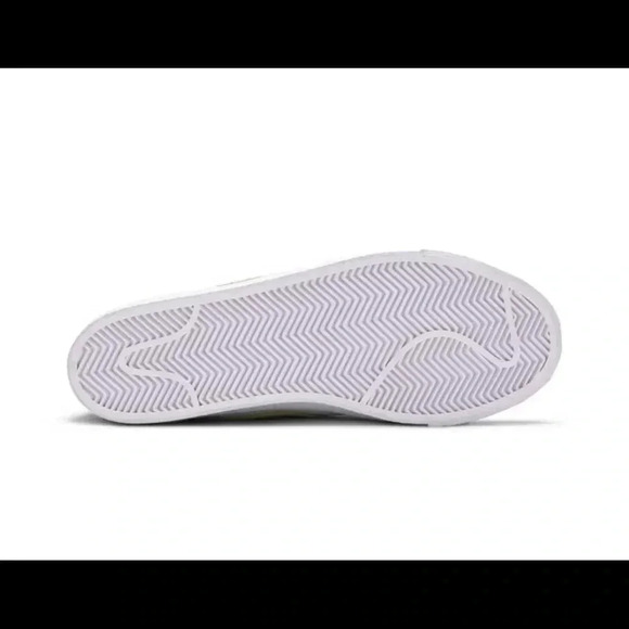 NIKE SB ZOOM BLAZER MID PRM LIGHT DEW - Picture 5 of 6